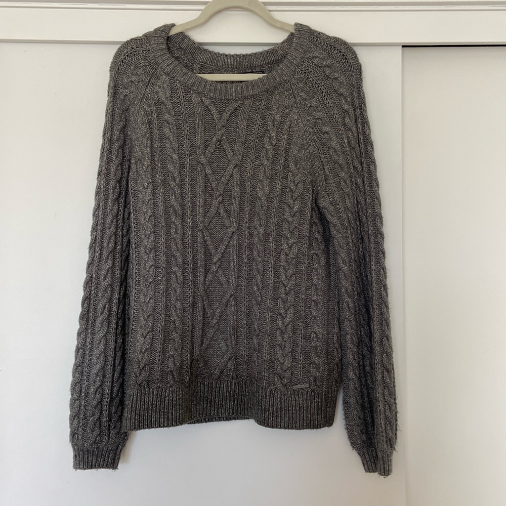 NWOT Abercrombie Gray Fisherman’s Cable Knit Sweater, Size Large